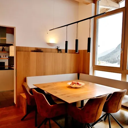 Holiday home Sellraintal